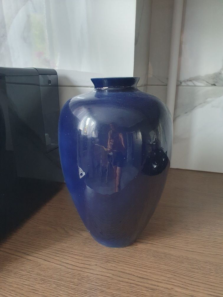 Продам вазу винтажную