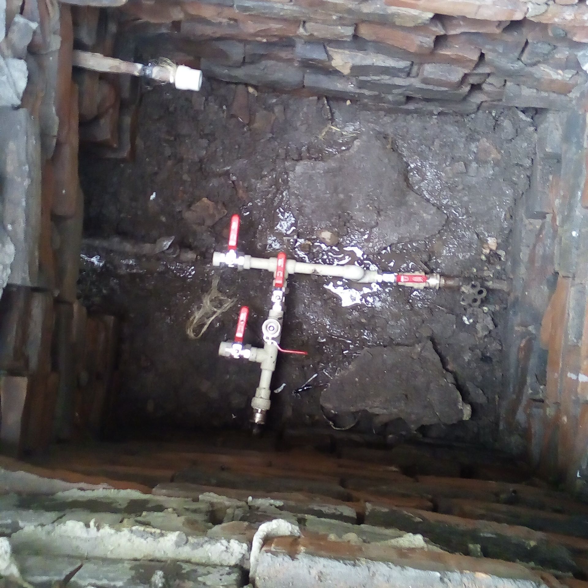 Врезка под давлением