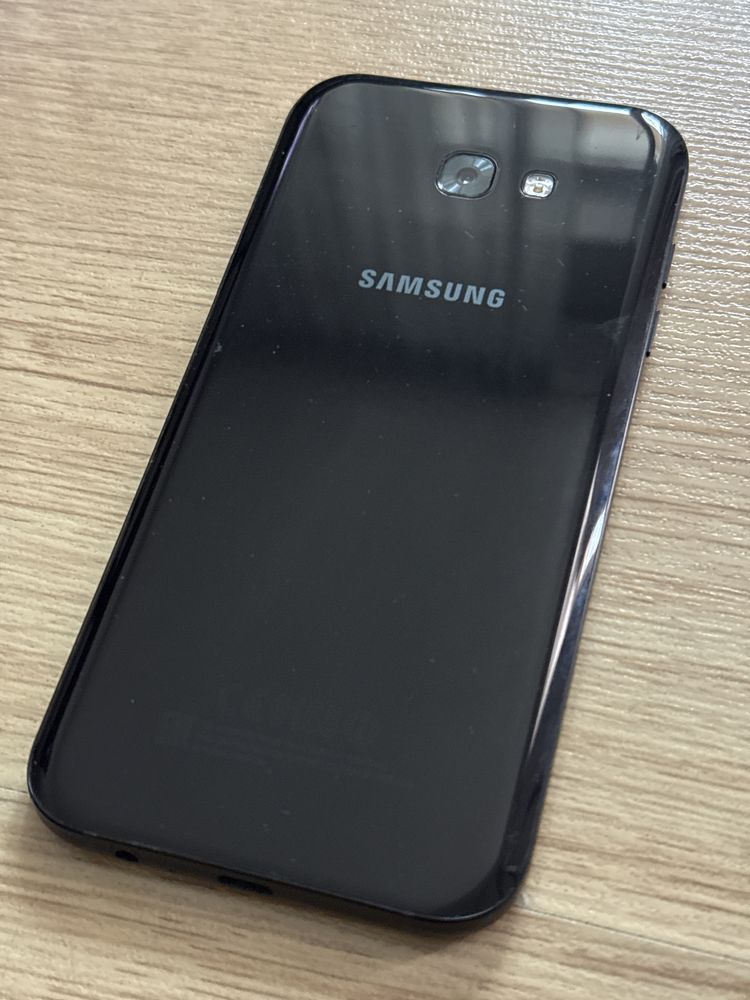 Samsung Galaxy A7 (2017)