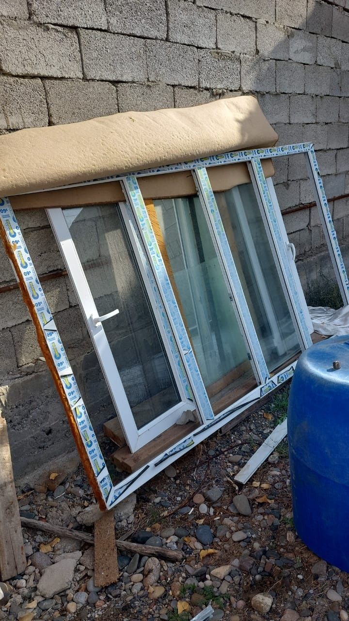 Продам большое окно