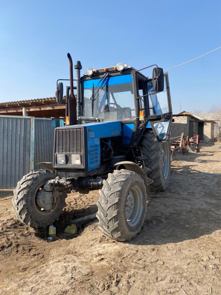 Беларус 952