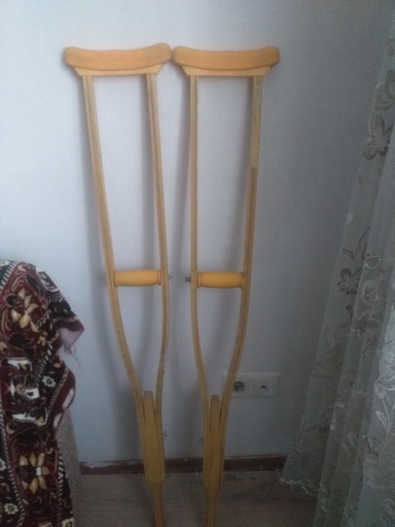 Костыль продам срочно