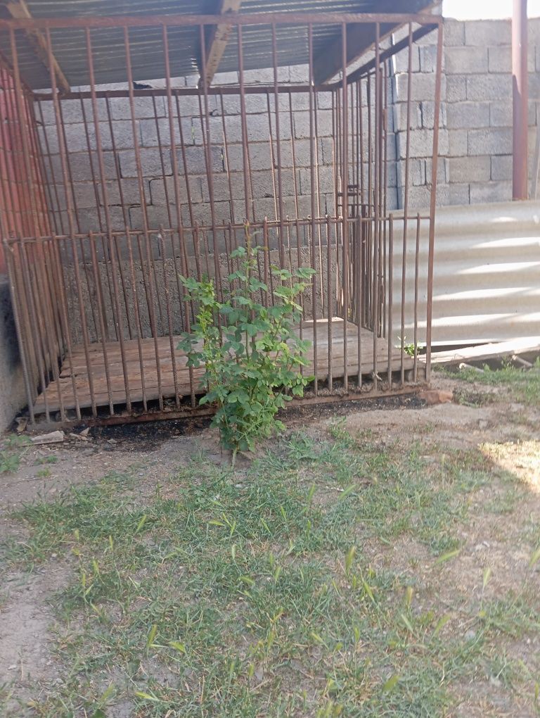 Продам вольер для собаки, 2 на 1.5 метра