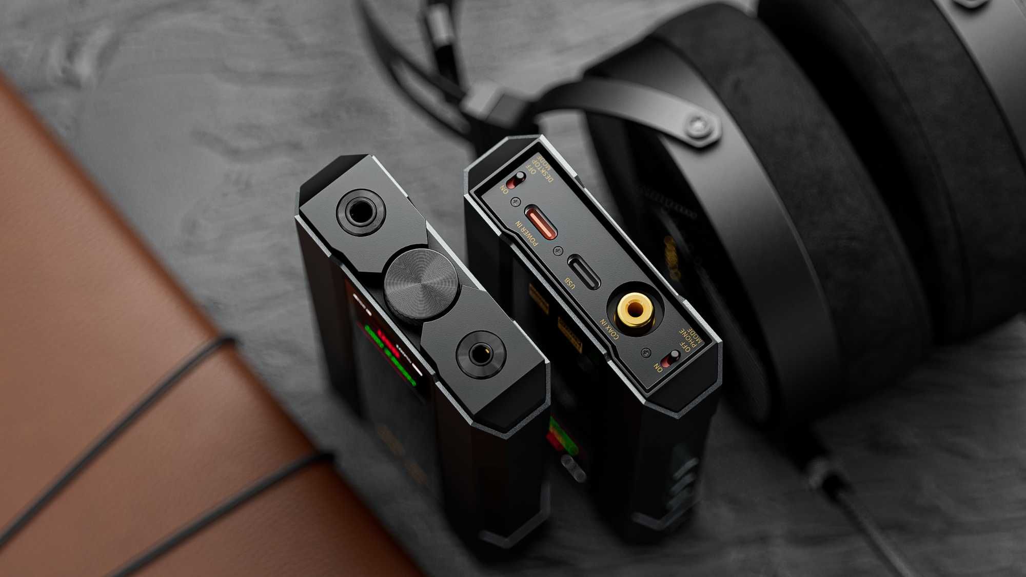 Fiio Q15 портативный ЦАП усилитель для наушников