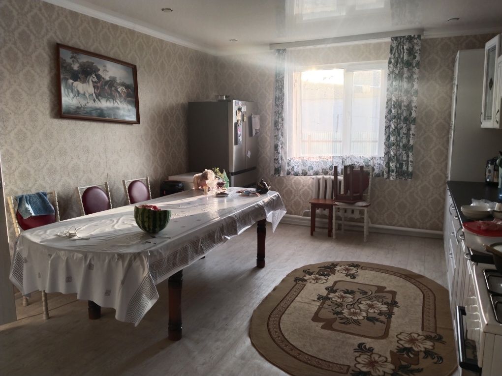 Продам дом п.Кругоозерном частный дом!
