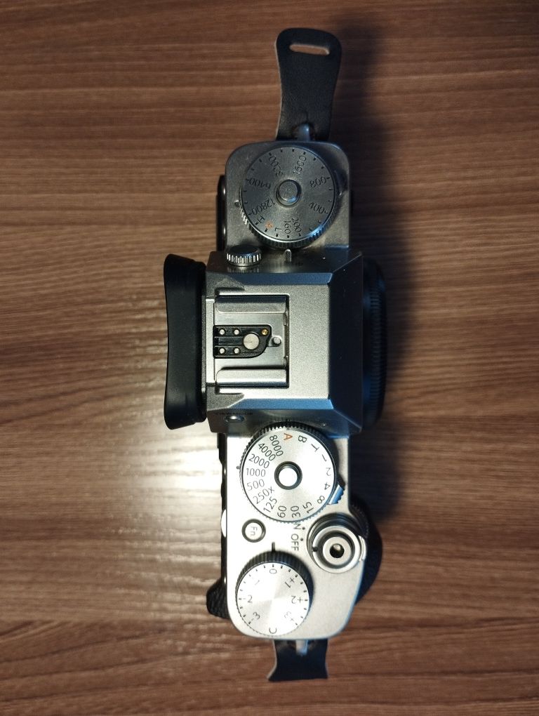 Fujifilm X-T3 body + 3 аккумулятора и зарядное