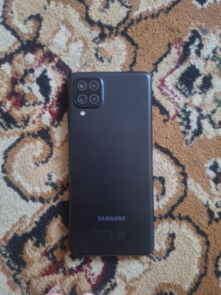 Samsung Galaxy A12