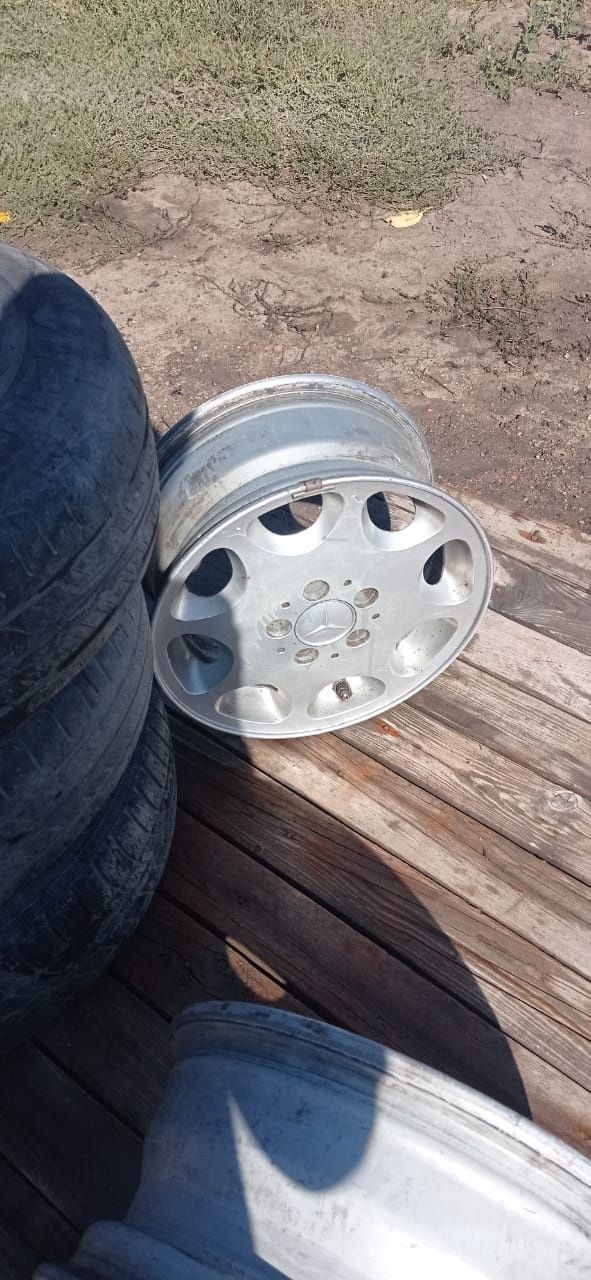 Диски r15  на мерседес