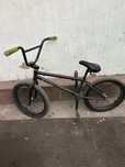 Продам велосипед BMX.