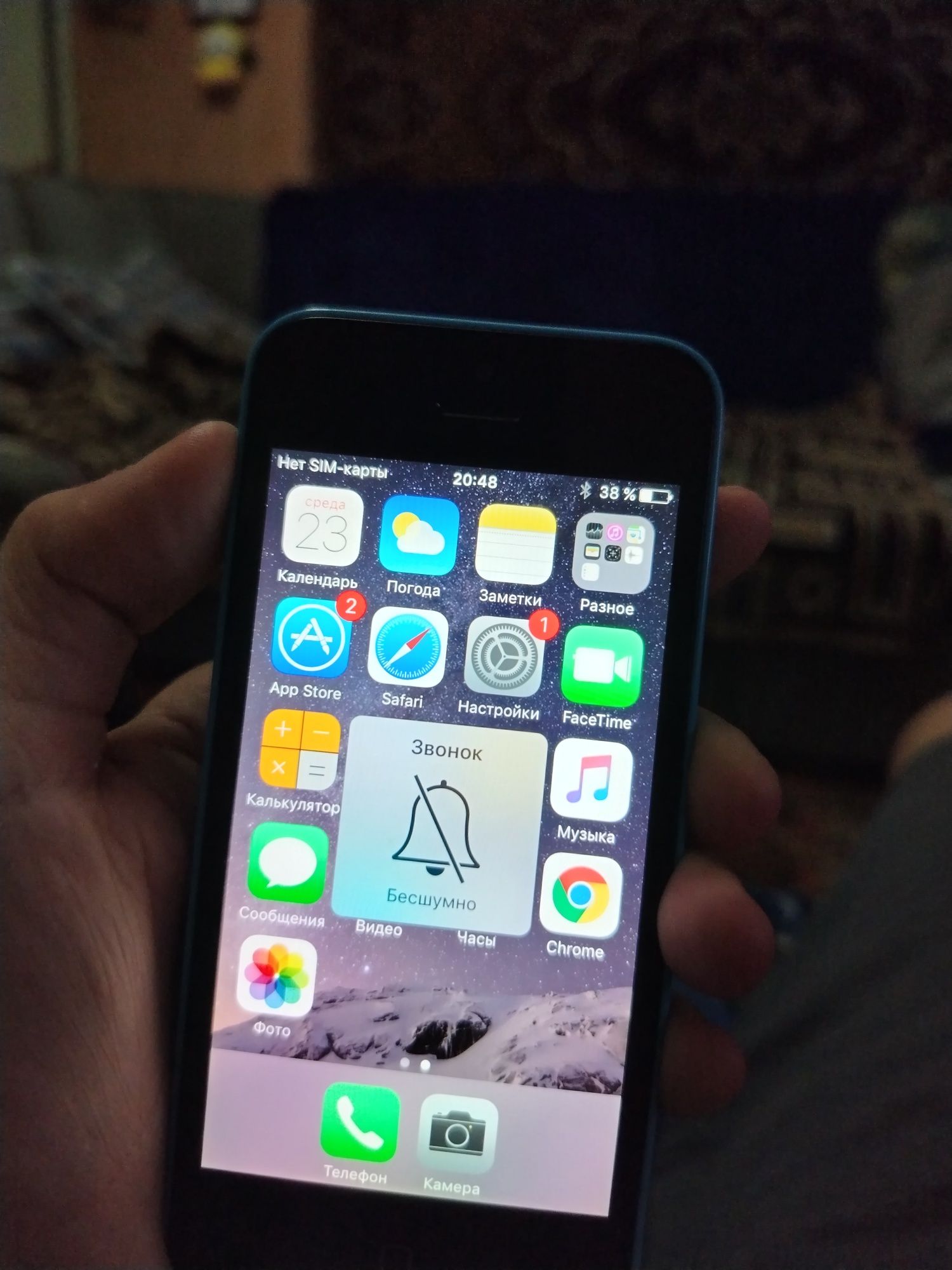 Телефон IPhone 5c