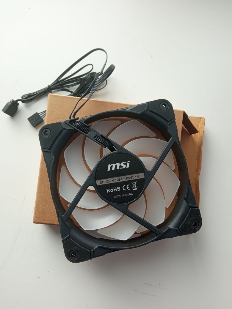 Продам комплект кулеров MSI Rainbow Fans