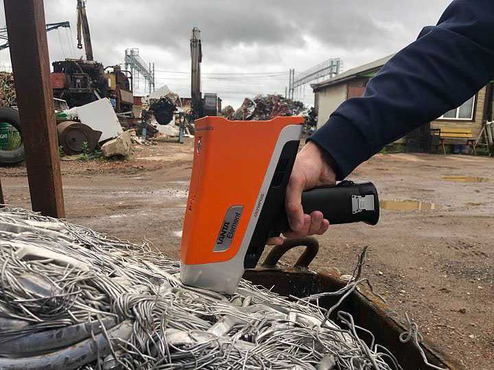 Спектрометр XRF Анализ Метал Добыча Геолог Эколог Метеорит Камни Почва