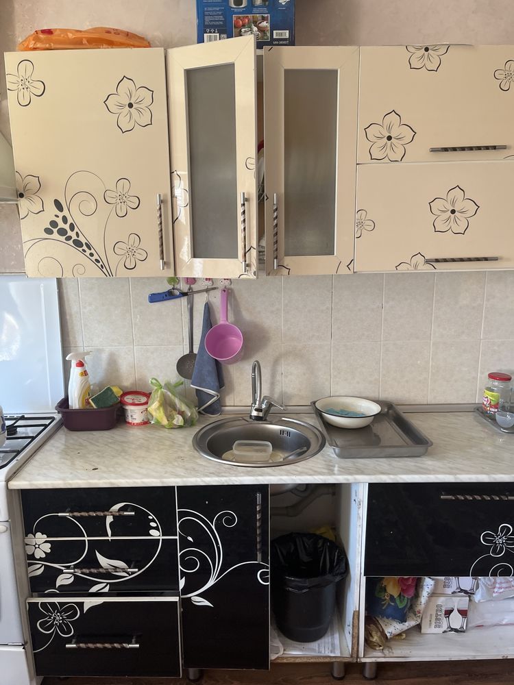 Продам кухонний гарнитур