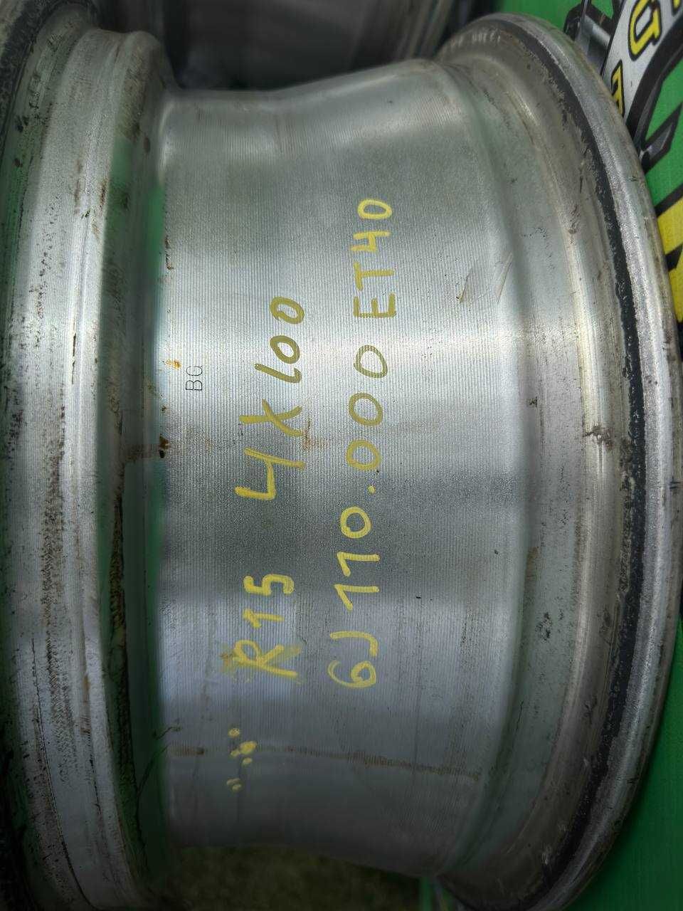 Диски комплект R15 4x100 6J ET 42
