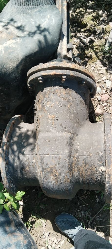 Задвижки 250-300