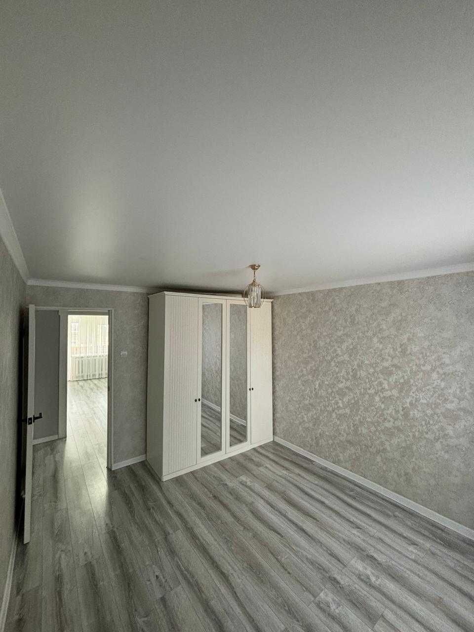 Продам 3 комн. квартиру в АКТЮБИНСКОЙ ОБЛ.г. Алга 4 мкр.д.5 на 2 этаже