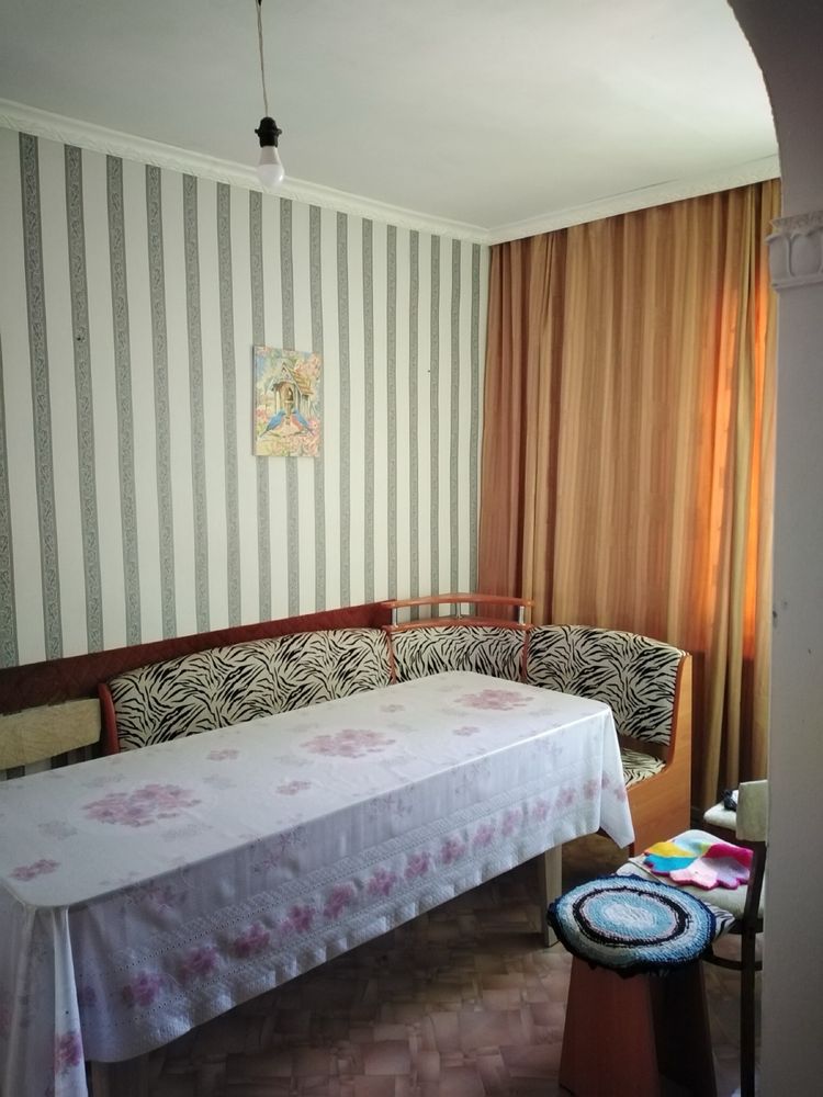 Продам дом в поселке Аулиеколь, 100 м2, отдельный благоустроенный