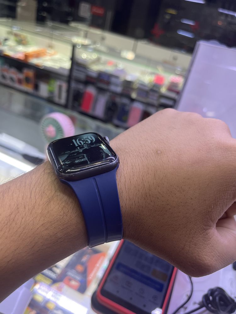 Смарт часы Apple Watch 6 series