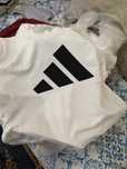 Продам футболку Adidas