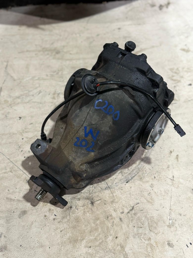 Редуктор Mercedes W202