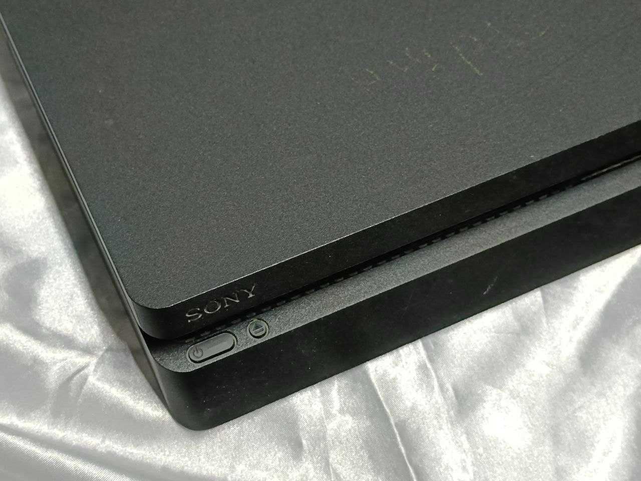 Sony PlayStation 4 Slim (Талгар) лот 620989
