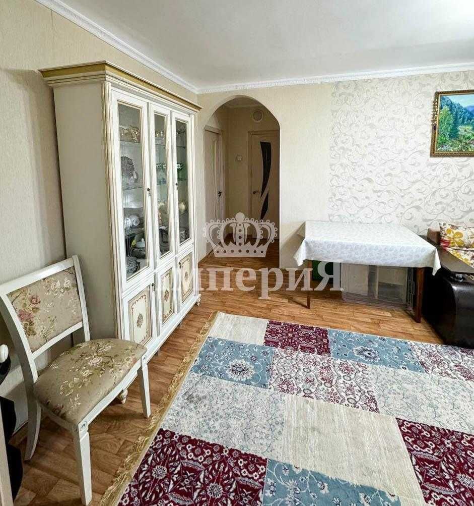 Продам 3 ком 2 мкр Айжан Империя
