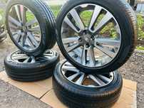 Продам диски с шинами R17 Pirelli 205/50 в отличном состояние