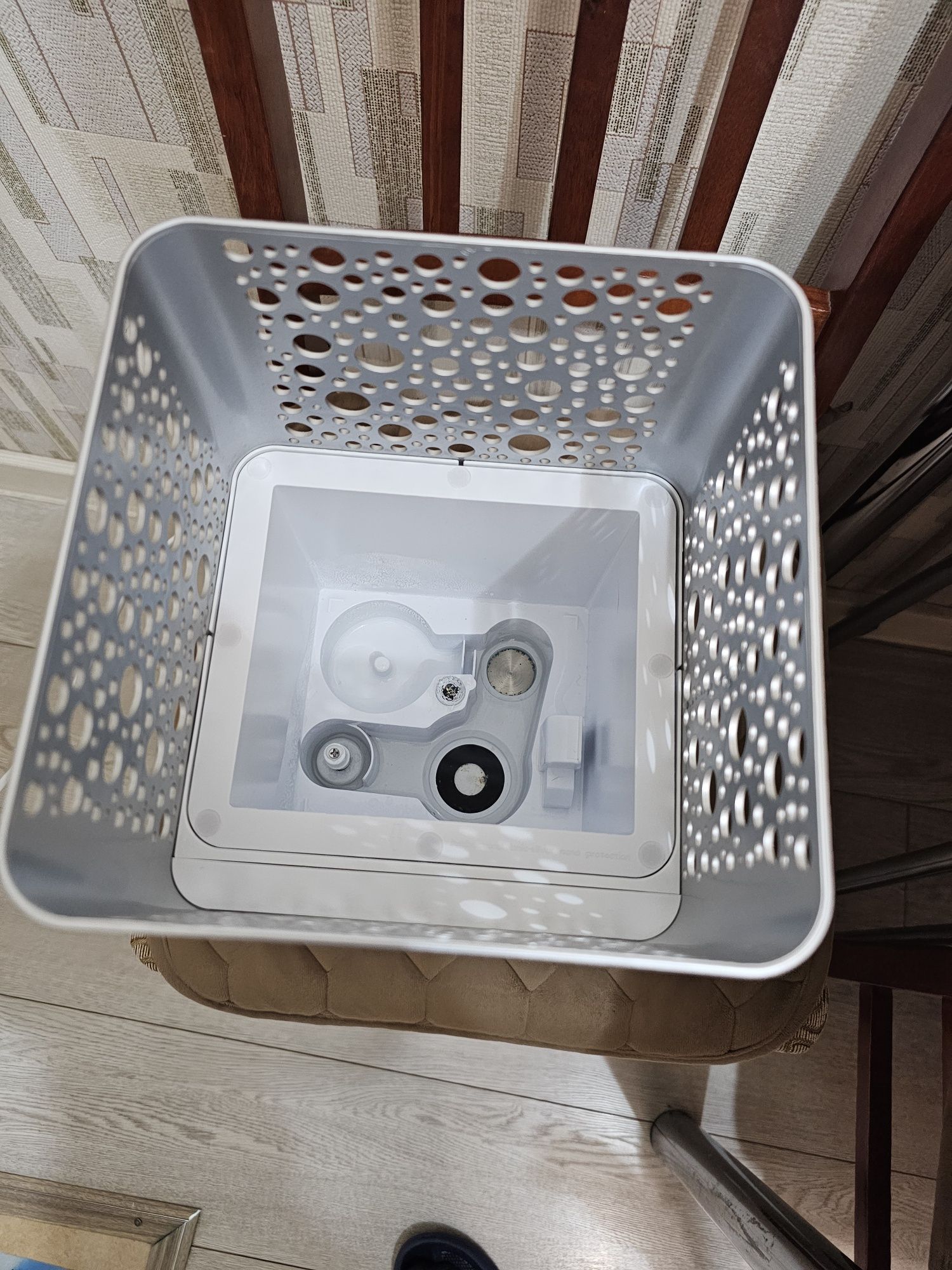 Увлажнитель воздуха Electrolux EHU-3715D