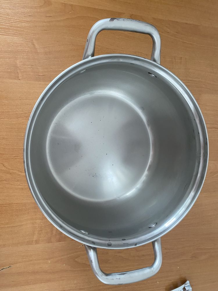 Продам кастрюли, Fissman и алюминивый