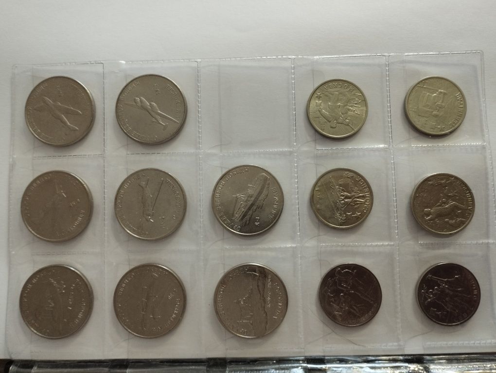Продам для коллекции часы СССР, монеты