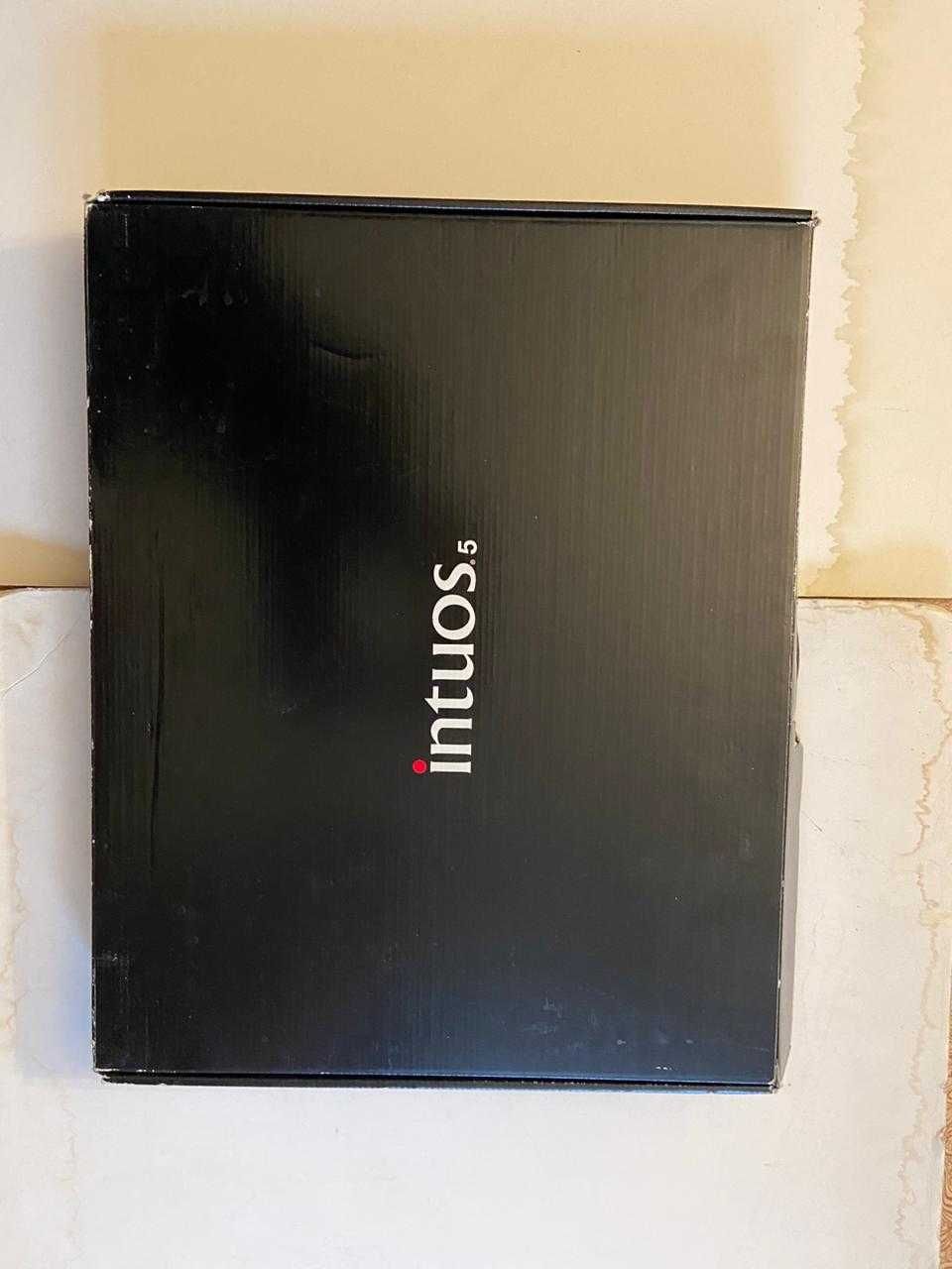 Графический планшет Wacom Intuos S