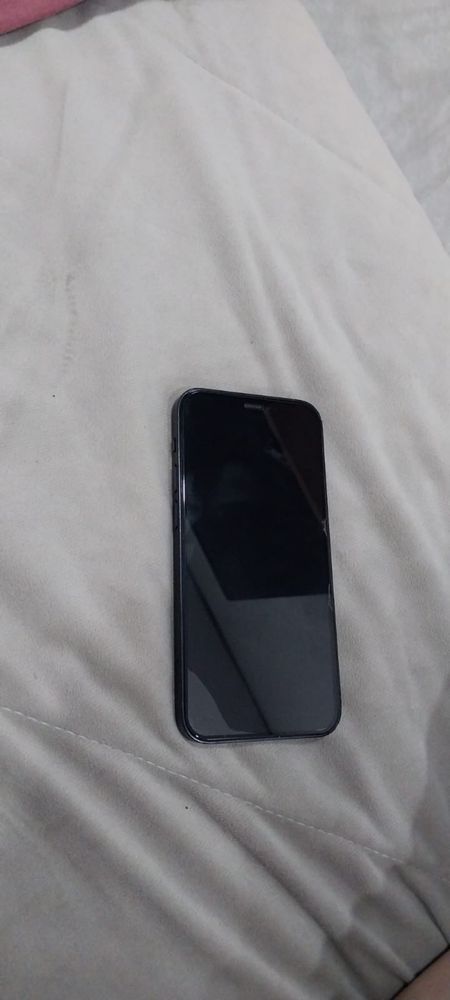 Продам Iphone Apple 12 MINI
