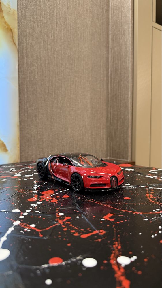 Картина машины Bugatti Chiron