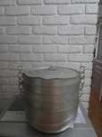 Продам алюминиевую мантоварку, кастрюлю  15 л, эмал. кастрюлю 20л.
