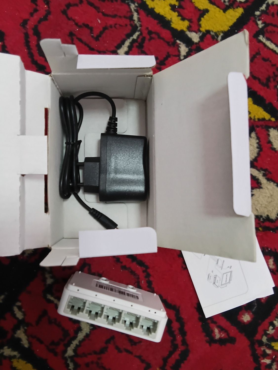 Новый коммутатор свич на 5 портов LAN RG45