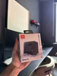 Портативная колонка JBL Essential Go