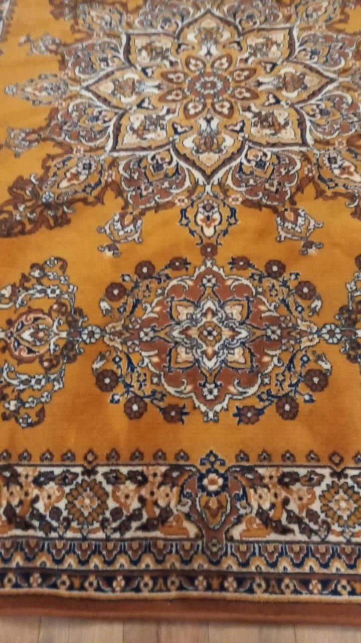 Ковры натуральные(2 штуки), 2*3 метра.