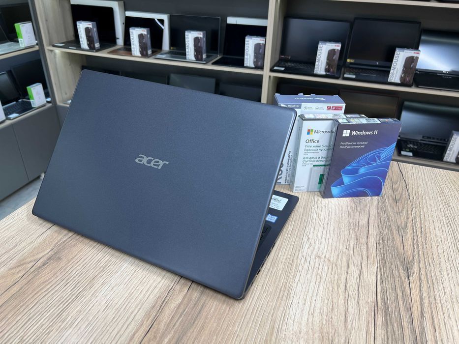 Acer Aspire 3 / Core i3-7020U / 8GB / 256GB SSD / GeForce MX130 2GB