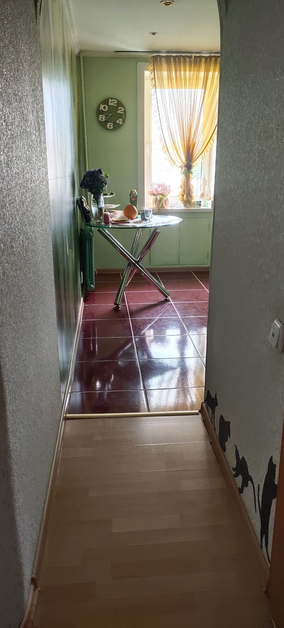 Сдам 3 комн квартиру Достык Молл