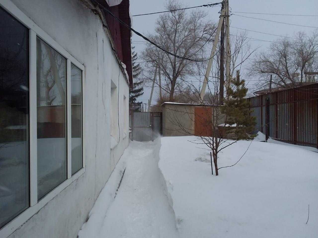 Продаю 4 комнатный дом в Пришахтинске, район школы №18.