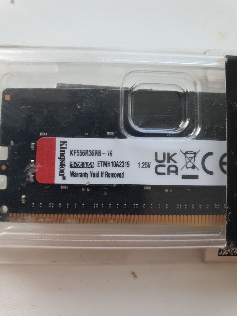 Оперативна память Kingston FURY 16GB DDR 5. 5600