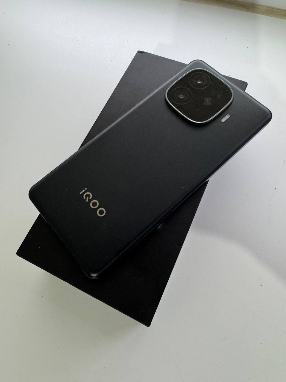 Продам IQOO Z9 TURBO 12/256GB