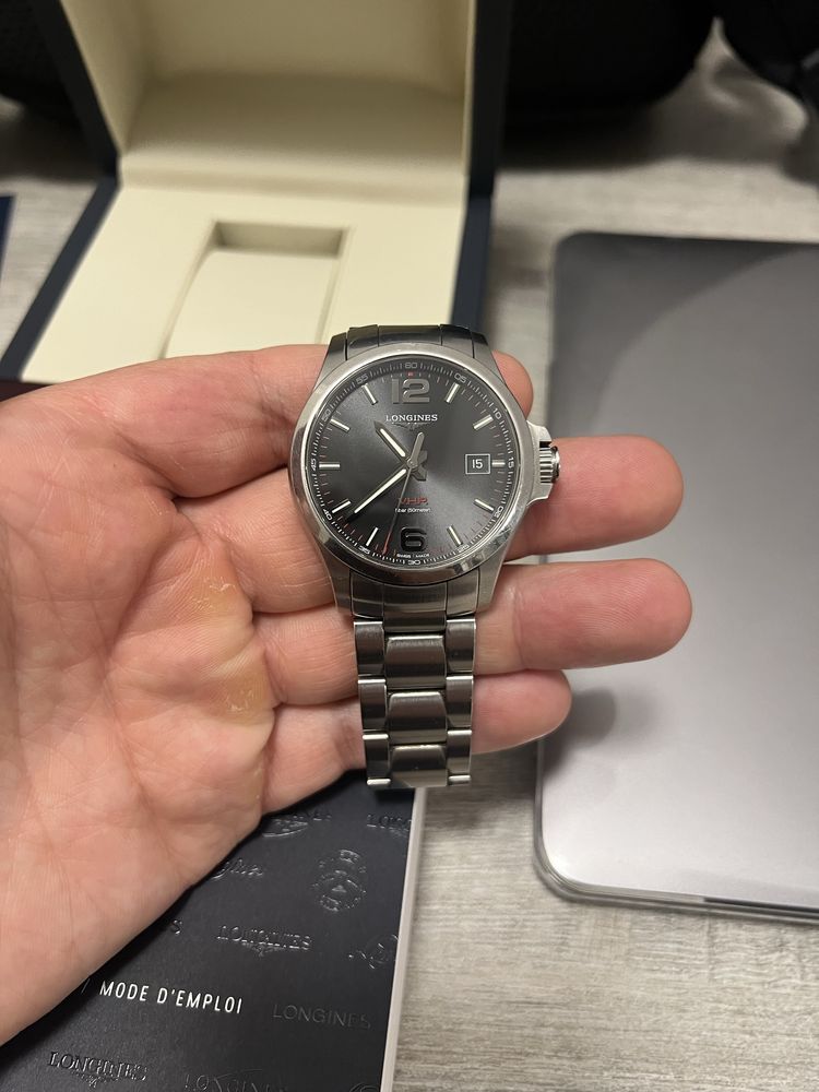 Longines Conquest V.H.P. (Кварц) - оригинал часы ручные