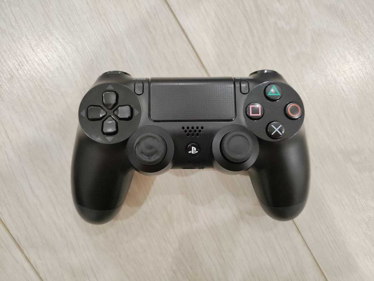 Консоль Playstation 4 - 500Gb, Fat версия, первой ревизии
