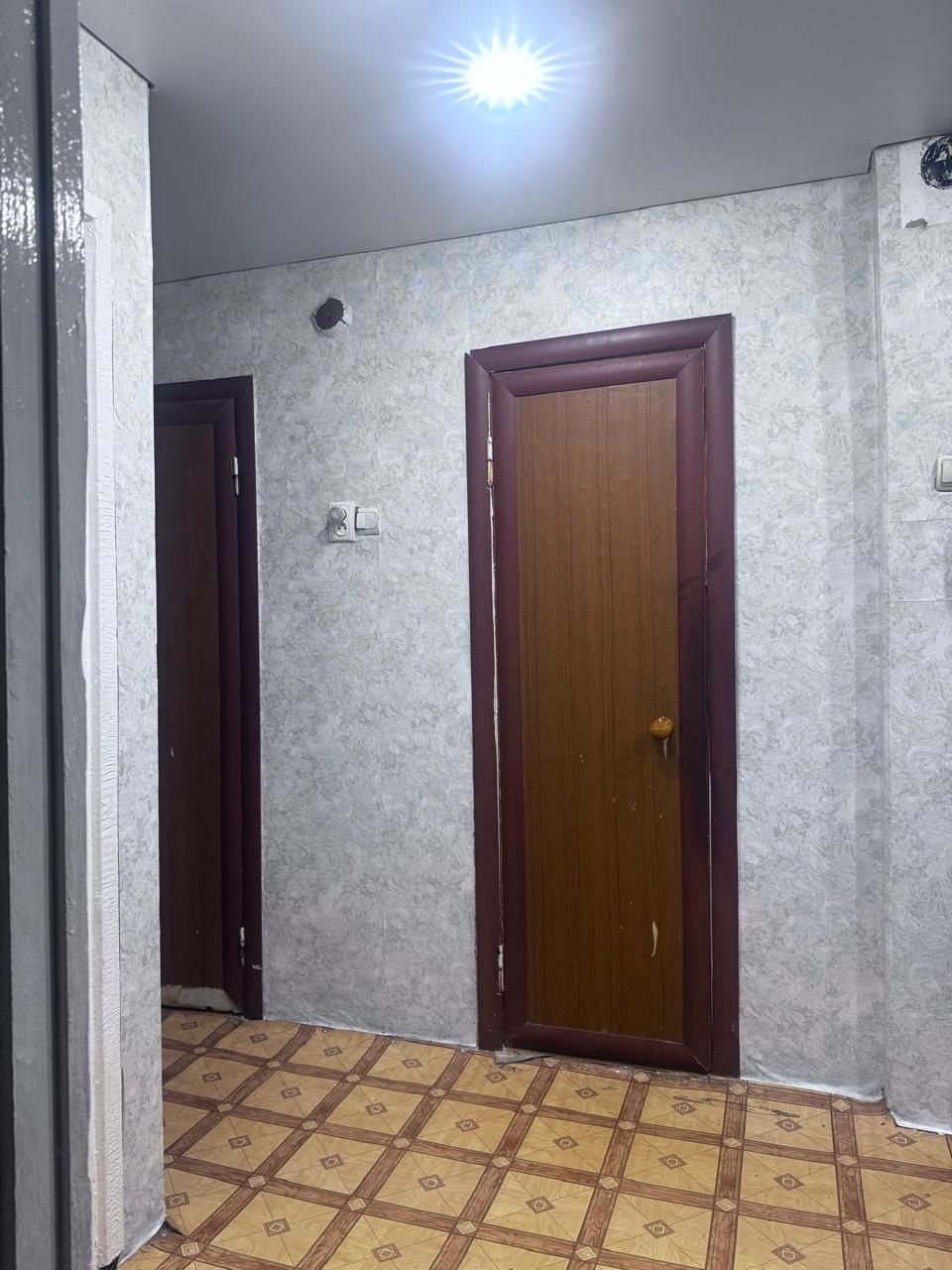 Продам 2 комнатную квартиру 5/6