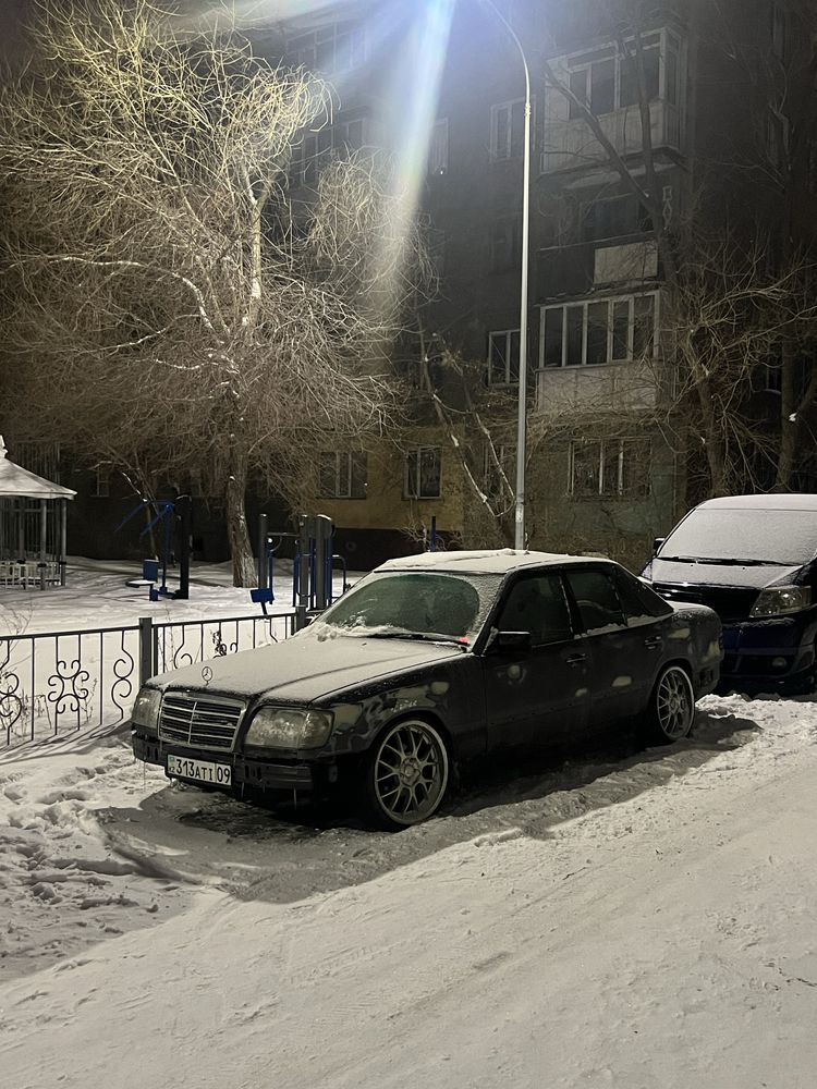 Диски на мерс 5 112  19 размер с резиной трианжела 215/35
