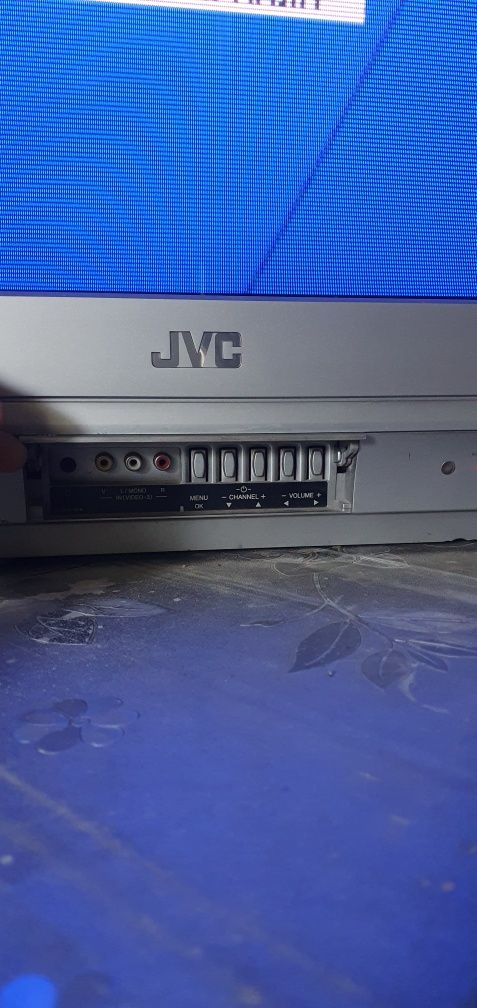 Телевизор     jvc