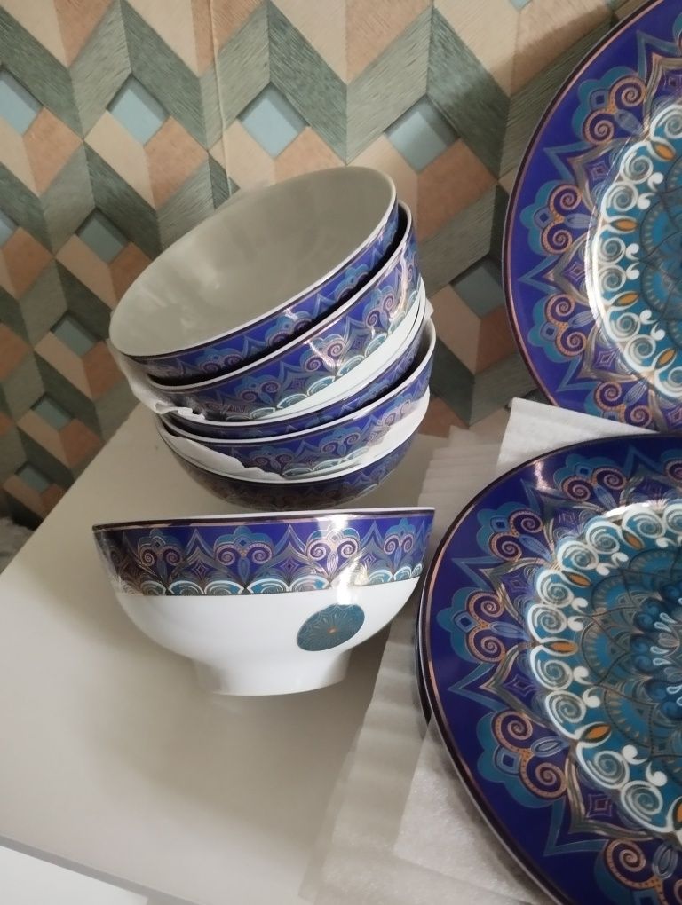 Продам сервиз фарфоровый "Восточный"