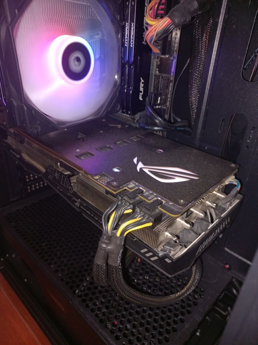 1080ti Asus rogstrix