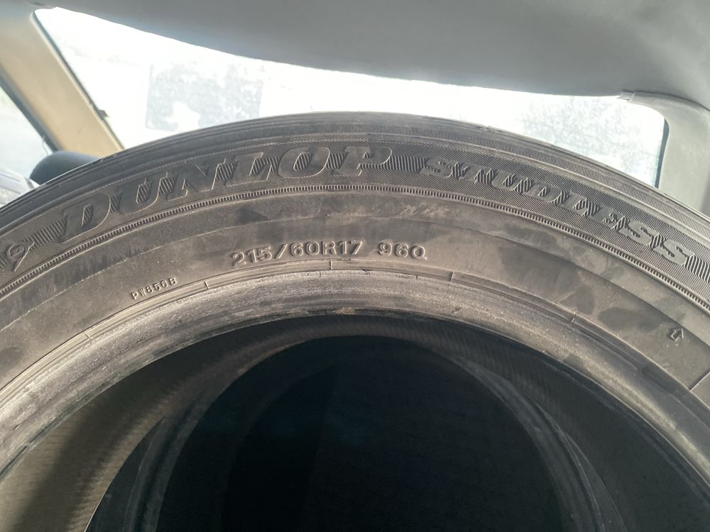 Шина зимние 215/60/16